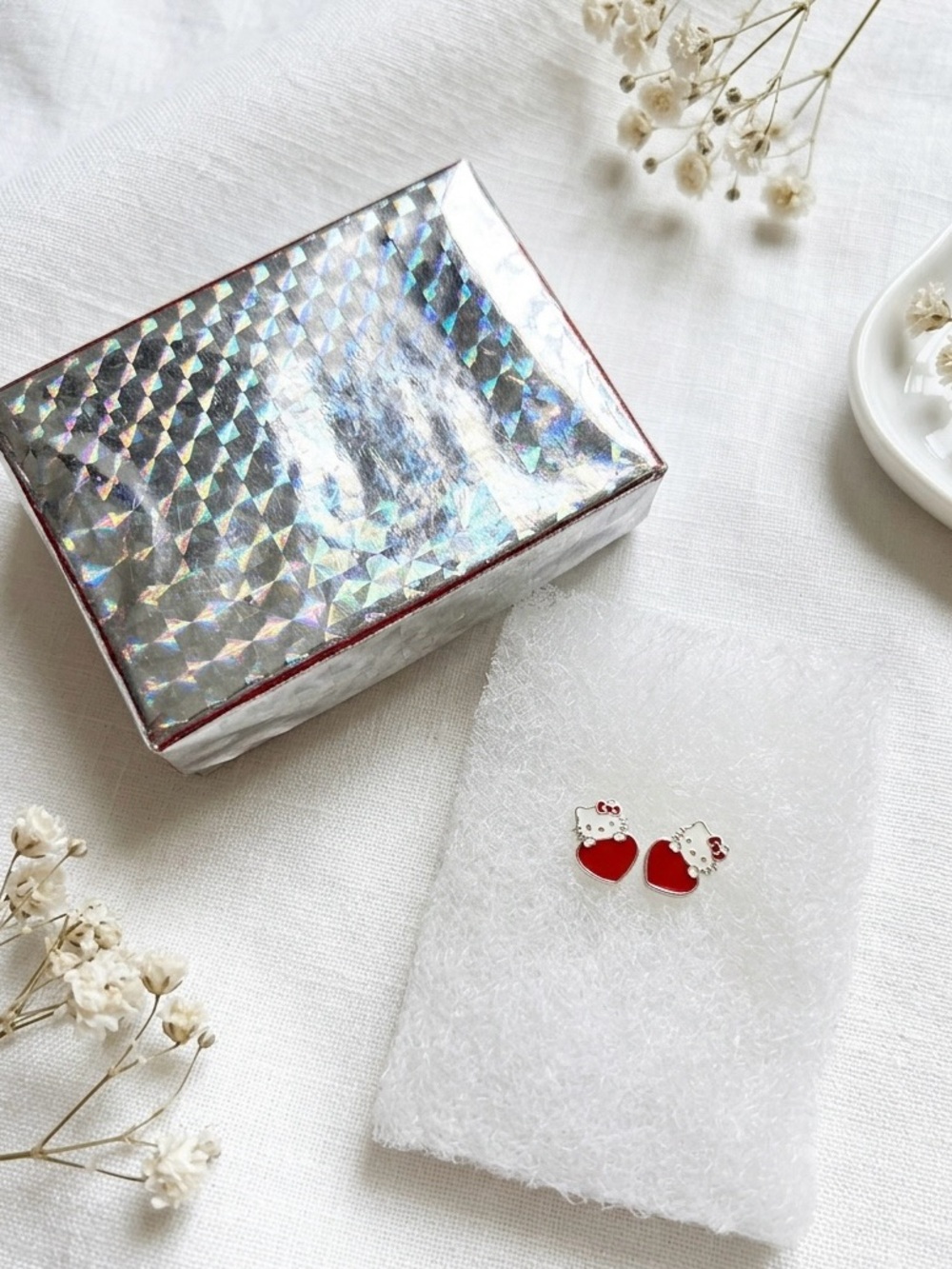 Hello Kitty Red Heart Stud Earrings with Silver Accents (.925 Silver)